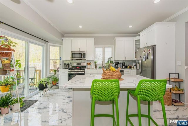 15 Norman Avenue, Par-troy Hills Twp., NJ 07034