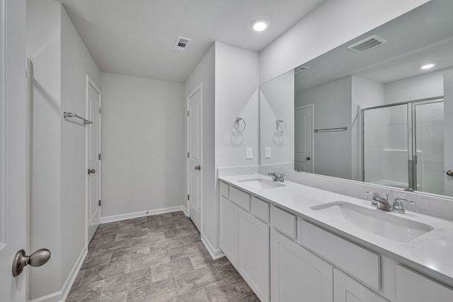 242 Hazel Ln, Lebanon, TN 37087