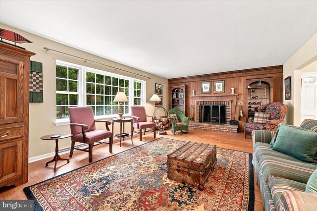 200 LADBROKE RD, Bryn Mawr, PA 19010
