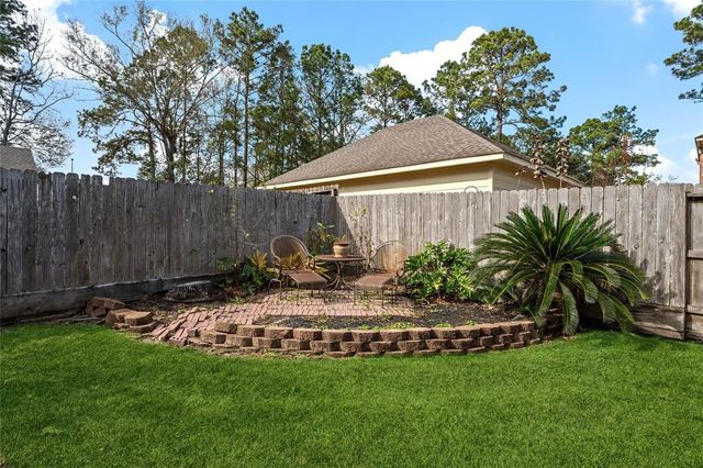 2510 Pebble Stream Court, Kingwood, TX 77345