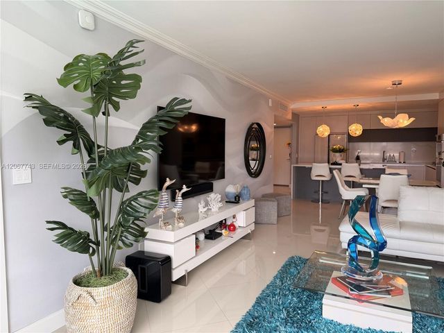 19390 Collins Avenue 509, Sunny Isles Beach, FL 33160