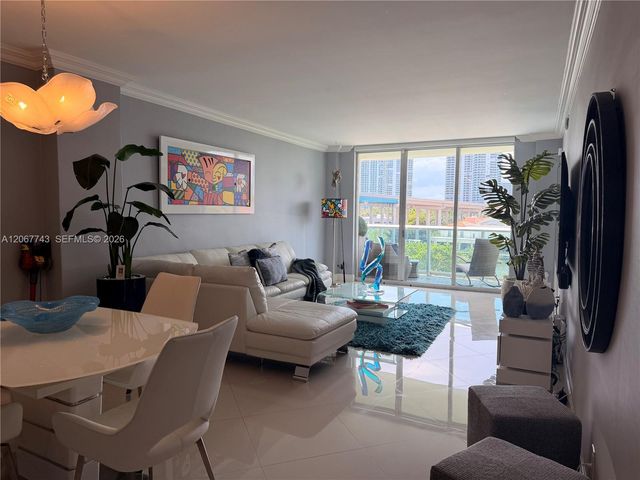 19390 Collins Avenue 509, Sunny Isles Beach, FL 33160