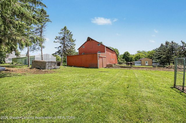 2507 W Gresham Highway R5, Charlotte, MI 48813