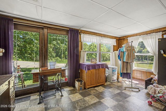 2507 W Gresham Highway R5, Charlotte, MI 48813