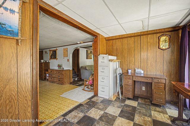 2507 W Gresham Highway R5, Charlotte, MI 48813