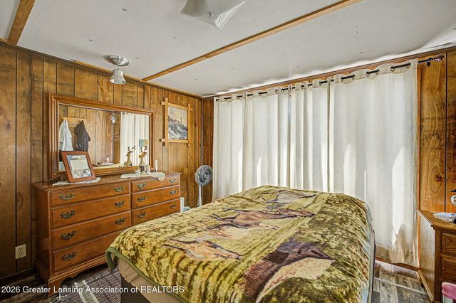 2507 W Gresham Highway R5, Charlotte, MI 48813