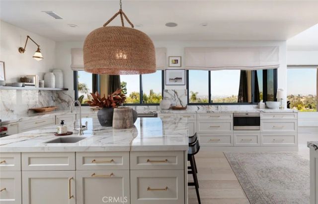 10491 Ridgeway Drive, North Tustin, CA 92705