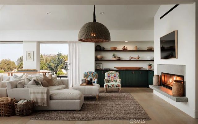10491 Ridgeway Drive, North Tustin, CA 92705