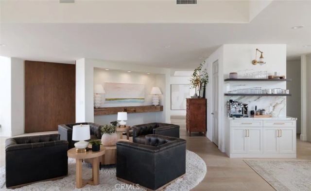 10491 Ridgeway Drive, North Tustin, CA 92705