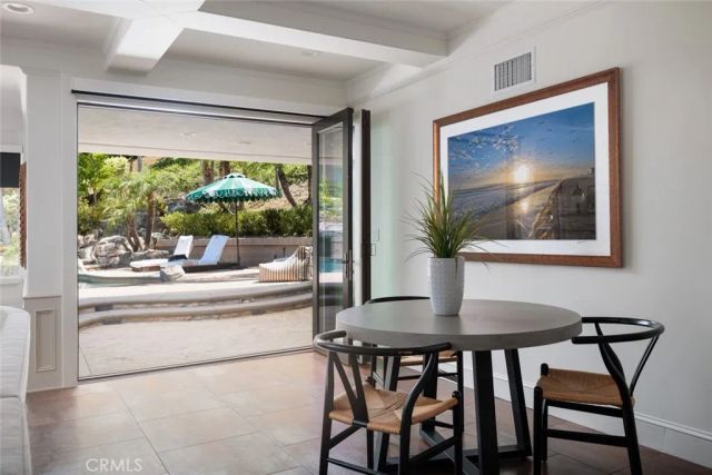10491 Ridgeway Drive, North Tustin, CA 92705