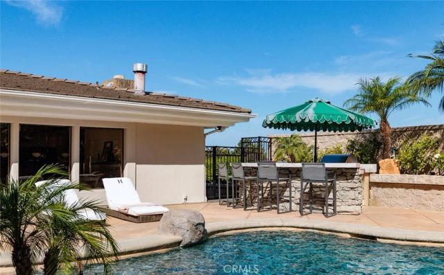 10491 Ridgeway Drive, North Tustin, CA 92705