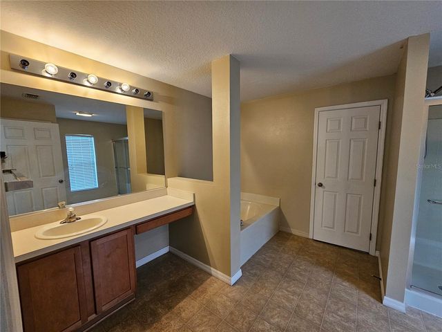 9765 SW 46TH COURT, Ocala, FL 34476