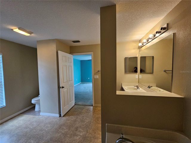 9765 SW 46TH COURT, Ocala, FL 34476