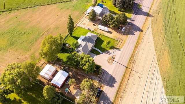 1368 N 1100 E, Shelley, ID 83274