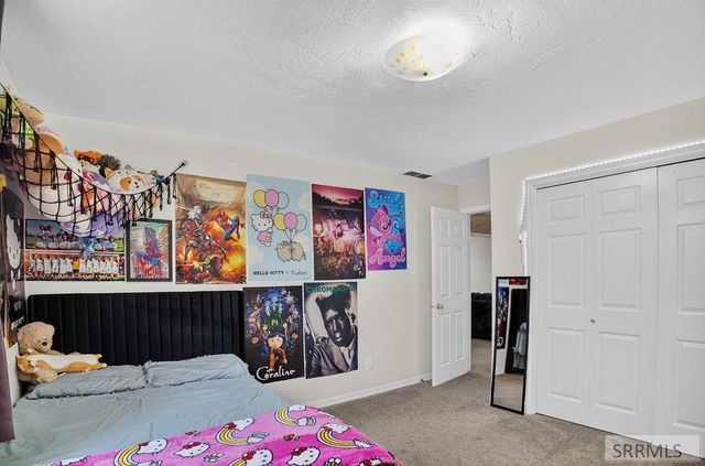1368 N 1100 E, Shelley, ID 83274