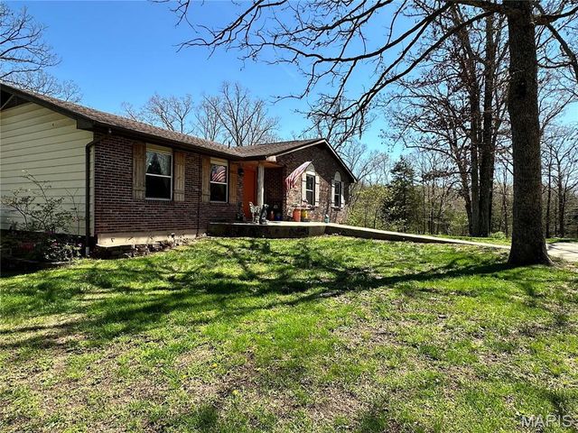 34 Kathryn Drive, St James, MO 65559