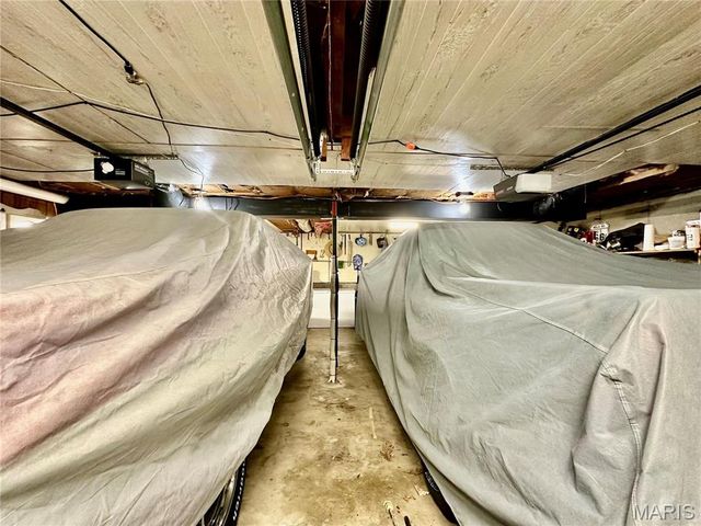 34 Kathryn Drive, St James, MO 65559