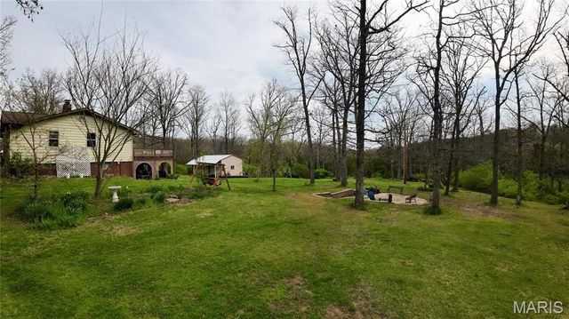 34 Kathryn Drive, St James, MO 65559