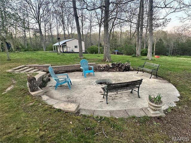 34 Kathryn Drive, St James, MO 65559