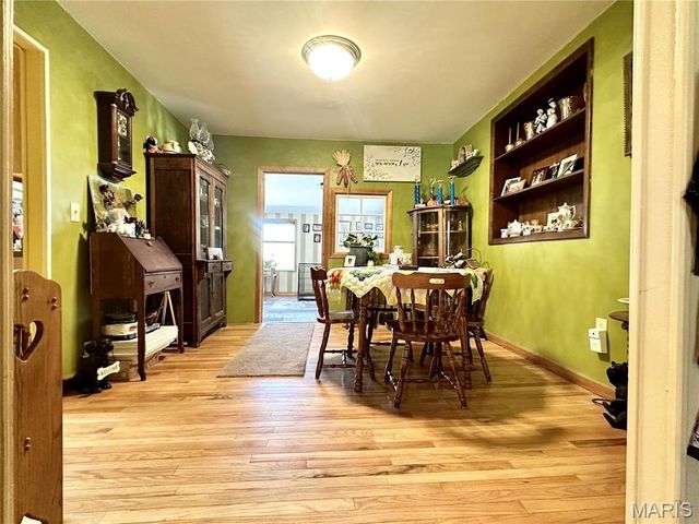 34 Kathryn Drive, St James, MO 65559