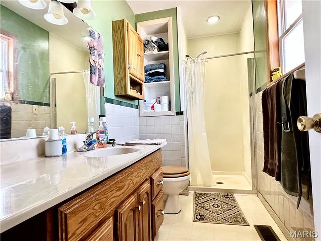 34 Kathryn Drive, St James, MO 65559