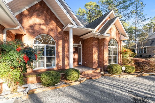 26 Talamore Drive, Southern Pines, NC 28387