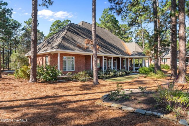 26 Talamore Drive, Southern Pines, NC 28387