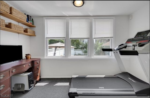 17 Ferncliff Rd, Bloomfield Twp., NJ 07003