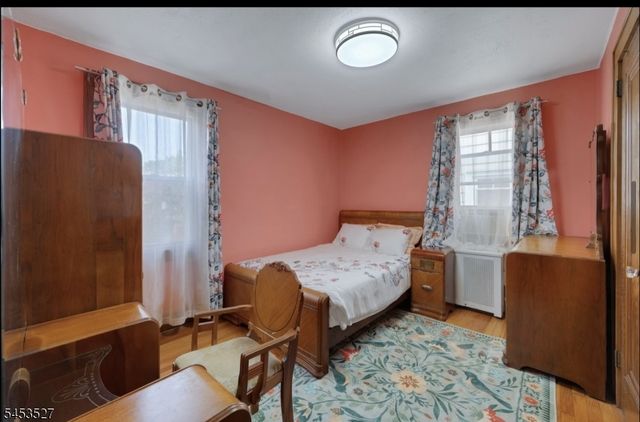 17 Ferncliff Rd, Bloomfield Twp., NJ 07003