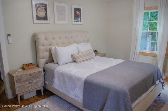 190 Leggs Mill Road, Lake Katrine, NY 12449