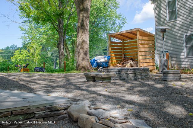 190 Leggs Mill Road, Lake Katrine, NY 12449