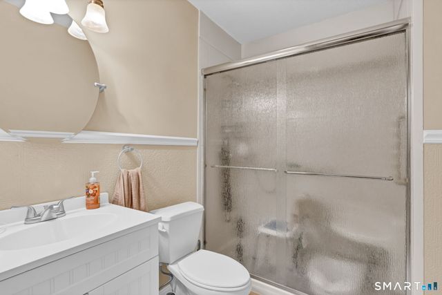 43 Millbrook Court 43, Newington, CT 06111