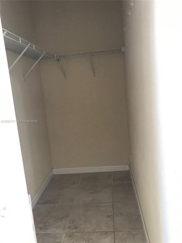 9515 SW 171st Path Annex, Miami, FL 33196