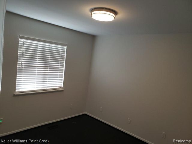 3136 Kilmer Drive, Troy, MI 48083