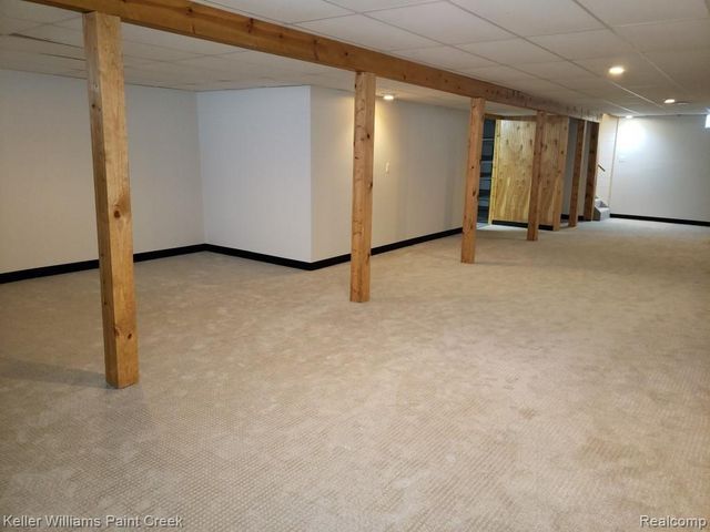 3136 Kilmer Drive, Troy, MI 48083