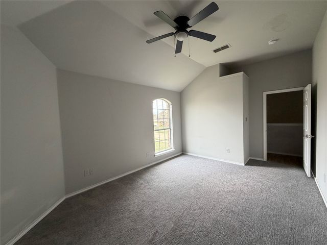 1001 Windsor Drive, Saginaw, TX 76179