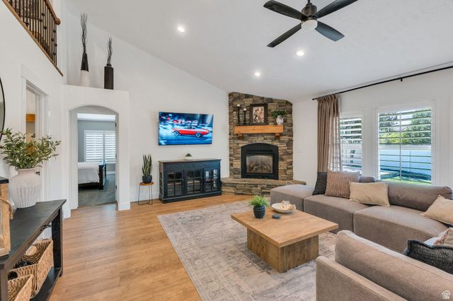 14466 S LONG RIDGE DR, Herriman, UT 84096