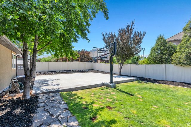 14466 S LONG RIDGE DR, Herriman, UT 84096