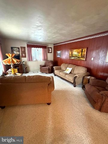 2414 ELIAS AVE, Lebanon, PA 17046