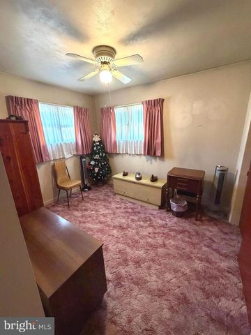 2414 ELIAS AVE, Lebanon, PA 17046