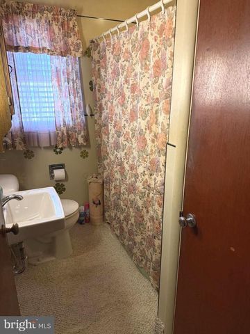 2414 ELIAS AVE, Lebanon, PA 17046