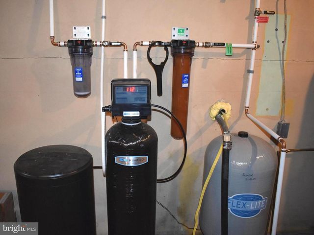 2414 ELIAS AVE, Lebanon, PA 17046