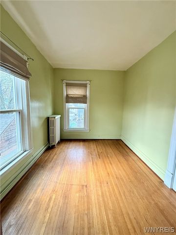 104 Cottage Street, Lockport City, NY 14094