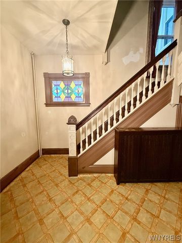 104 Cottage Street, Lockport City, NY 14094