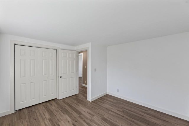 711 Division STREET, Delafield, WI 53018