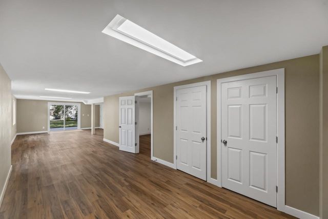 711 Division STREET, Delafield, WI 53018