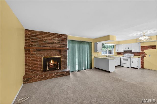 2940 Devonshire Drive, Florissant, MO 63033