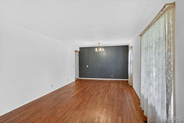 2940 Devonshire Drive, Florissant, MO 63033