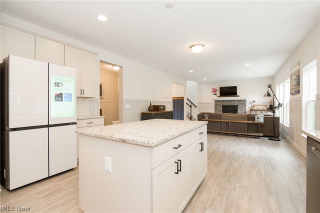 37456 W Fenwick Drive, North Ridgeville, OH 44039