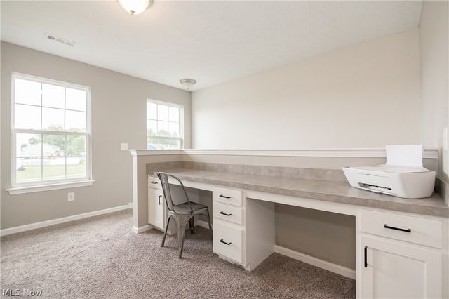 37456 W Fenwick Drive, North Ridgeville, OH 44039